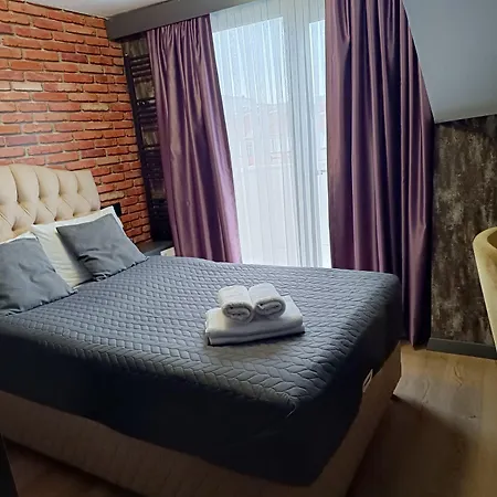 Hotel apartamentowy Nomad Hub