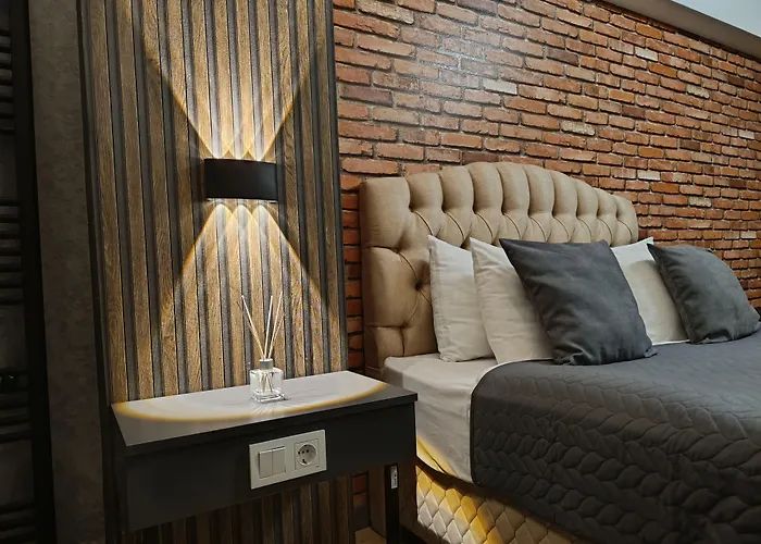 Nomad Hub Apartmanhotel 3*