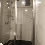 Nomad Hub 公寓式酒店 3*