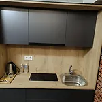 Nomad Hub 3*